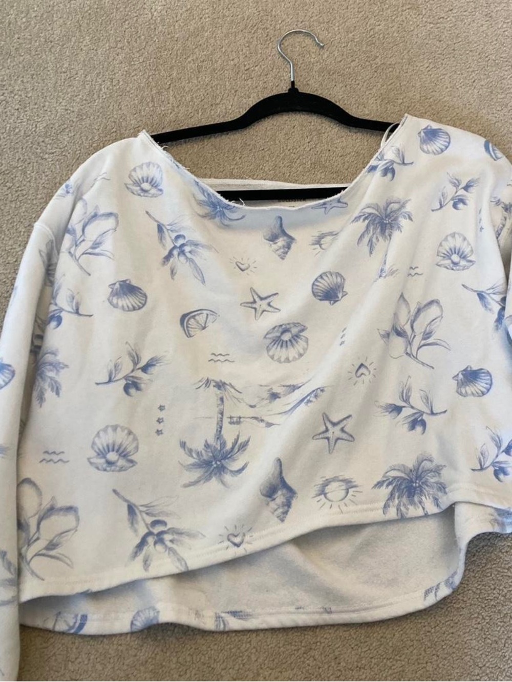 NWT Hollister white off the shoulder sweatshirt in watercolor blue beach print